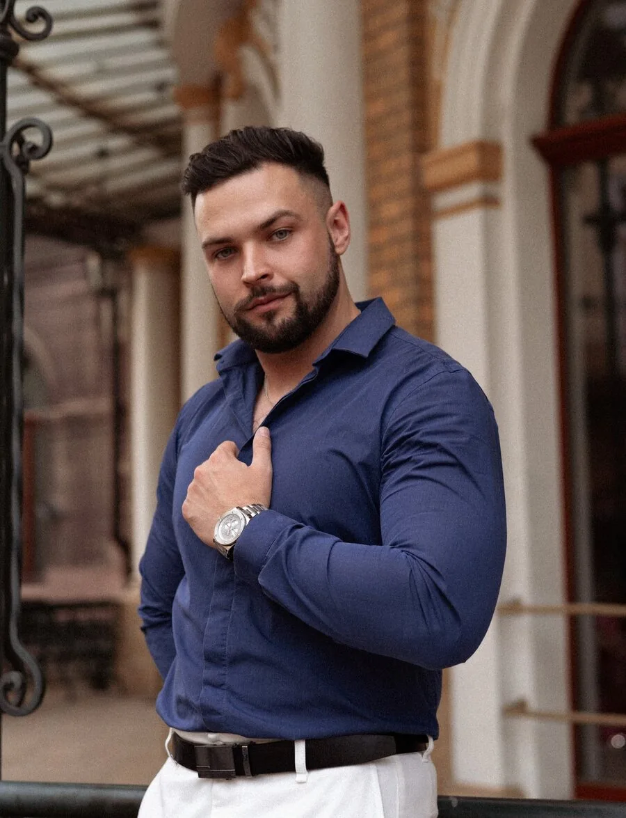 Karol Fiuk — trener personalny